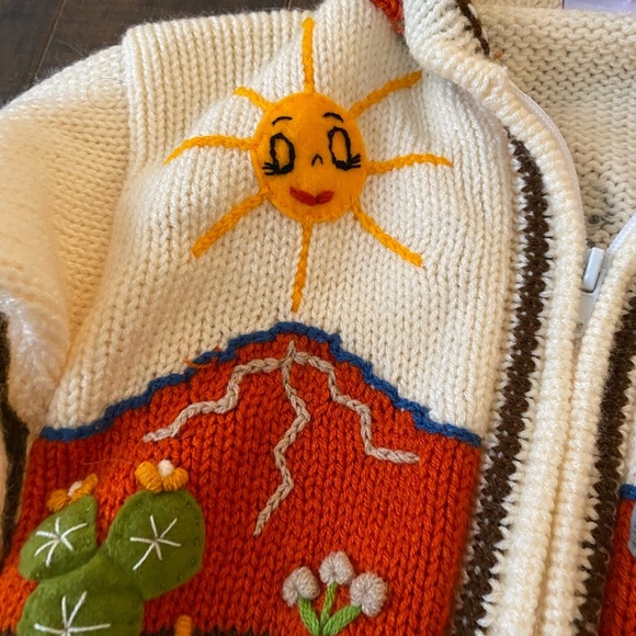 Hand knit  sweater - Picture 9 of 11